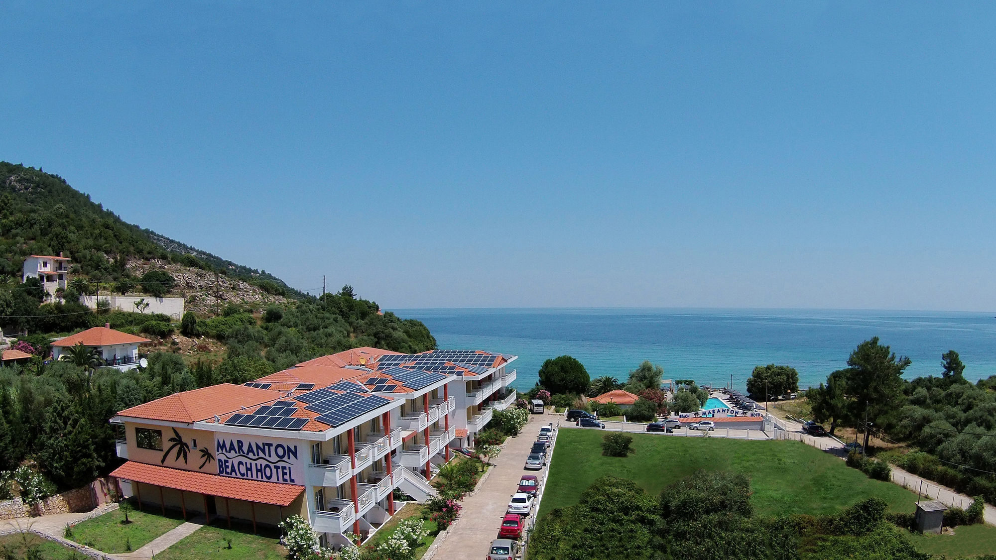 Maranton Beach Hotel Коініра Екстер'єр фото